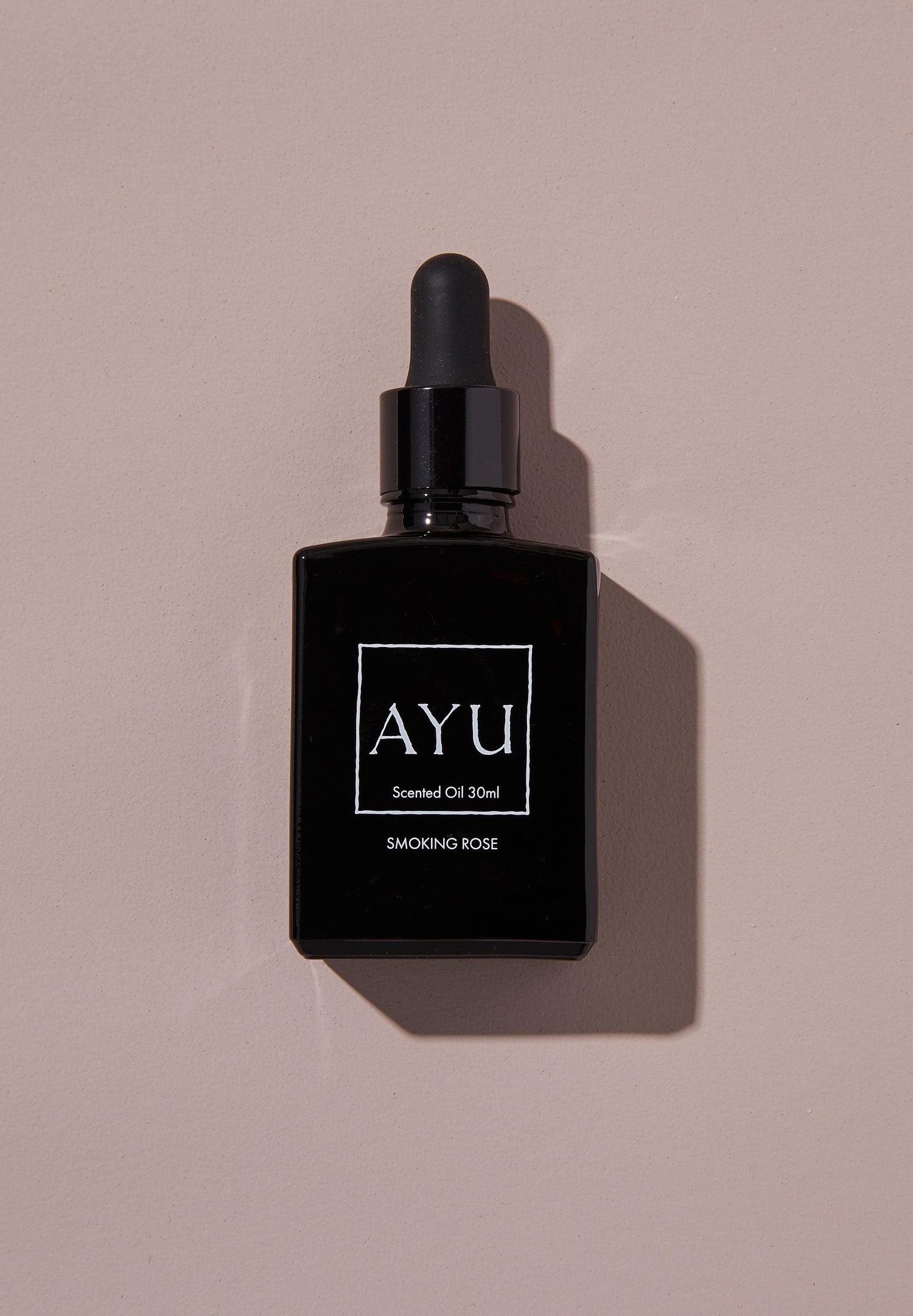 SMOKING ROSE PERFUME BY AYU