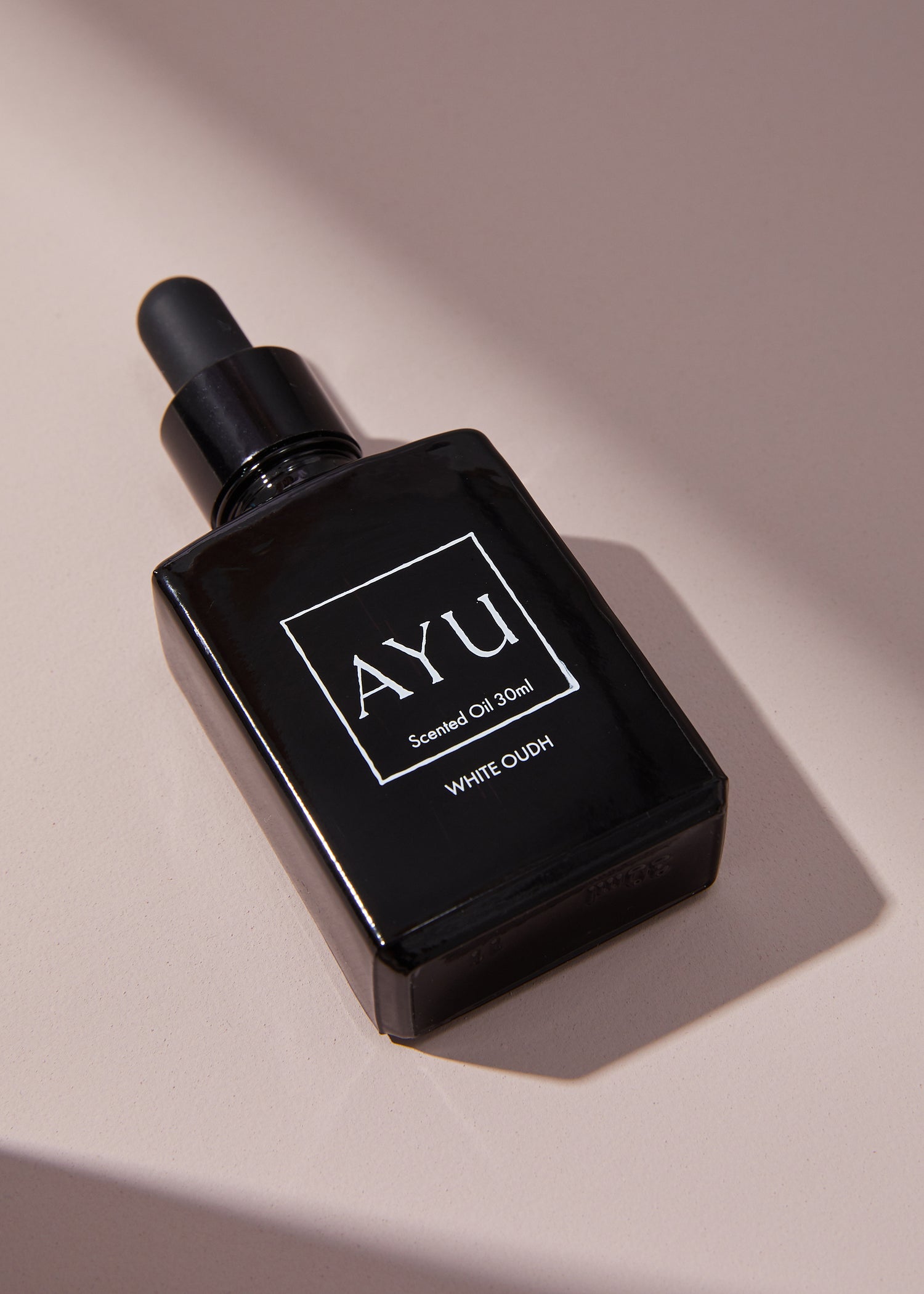 WHITE OUDH PERFUME BY AYU