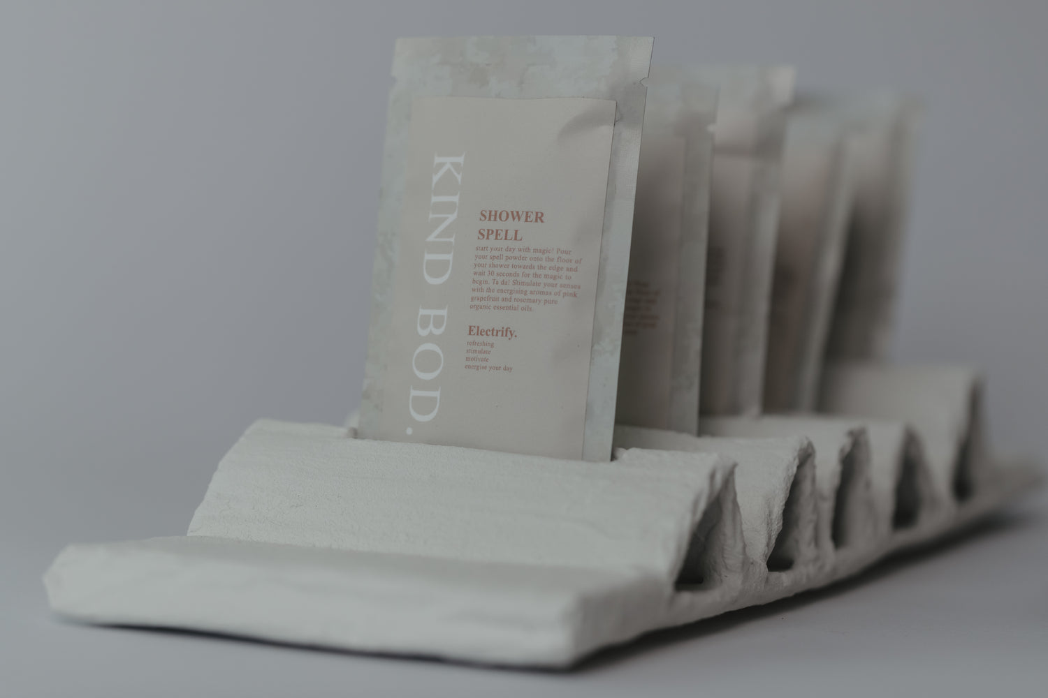 SHOWER SPELL SINGLE SACHET BY KIND BOD